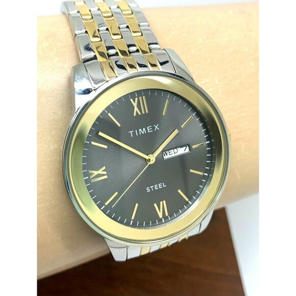 Timex Men's Watch TW2T50500 Quartz Gray Dial Two Tone Stainless Steel 41mm - Picture 10 of 13